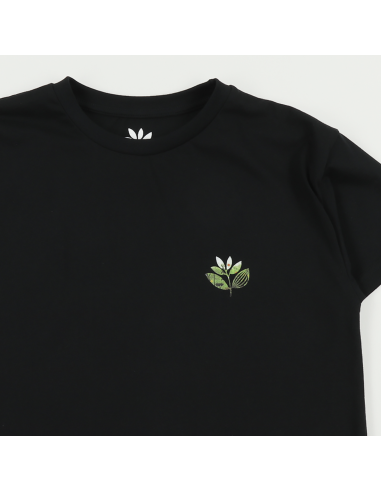 Magenta Skateboards Jungle II tee Black