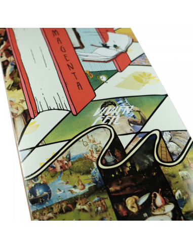 Magenta Skateboards Museum Vivien...