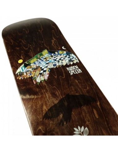 Magenta Skateboards Museum Ruben...