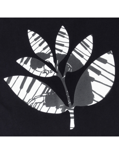 Magenta Skateboards Piano Plant tee...