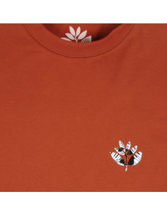 Magenta Skateboards Piano... 2